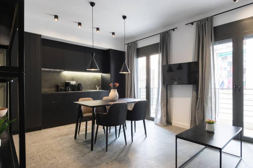 Academy Elegant #102 Apartment *